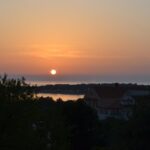 vedere la apus din terasa unde eram cazati