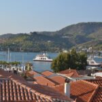 Vedere la mare din sat