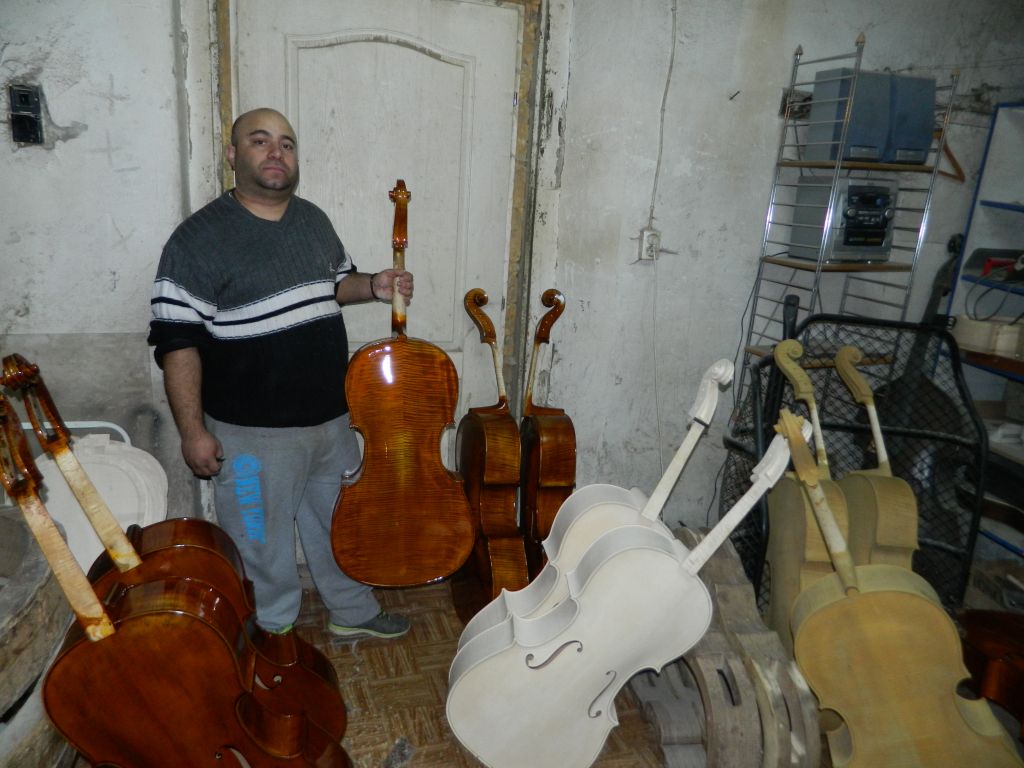 ncluziune socială şi îmbunătăţirea condiţiilor de viaţă a romilor şi a altor grupuri vulnerabile