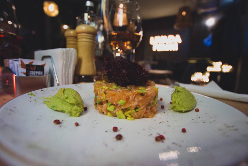 Tartar somon | #MasăÎnDoi - Livada - Restaurant & Music Lounge